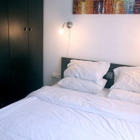 Central Apartment With Shelter Room -1 Bedroom & Living Room And Balcony Tel Aviv-Jaffa Exterior foto