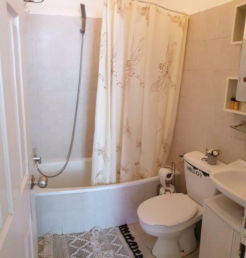 Central Apartment With Shelter Room -1 Bedroom & Living Room And Balcony Tel Aviv-Jaffa Exterior foto
